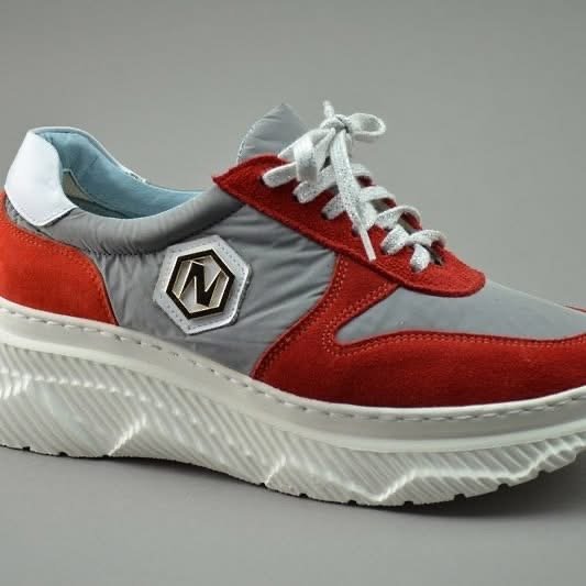 Nescior 256-A piros-szürke sneaker