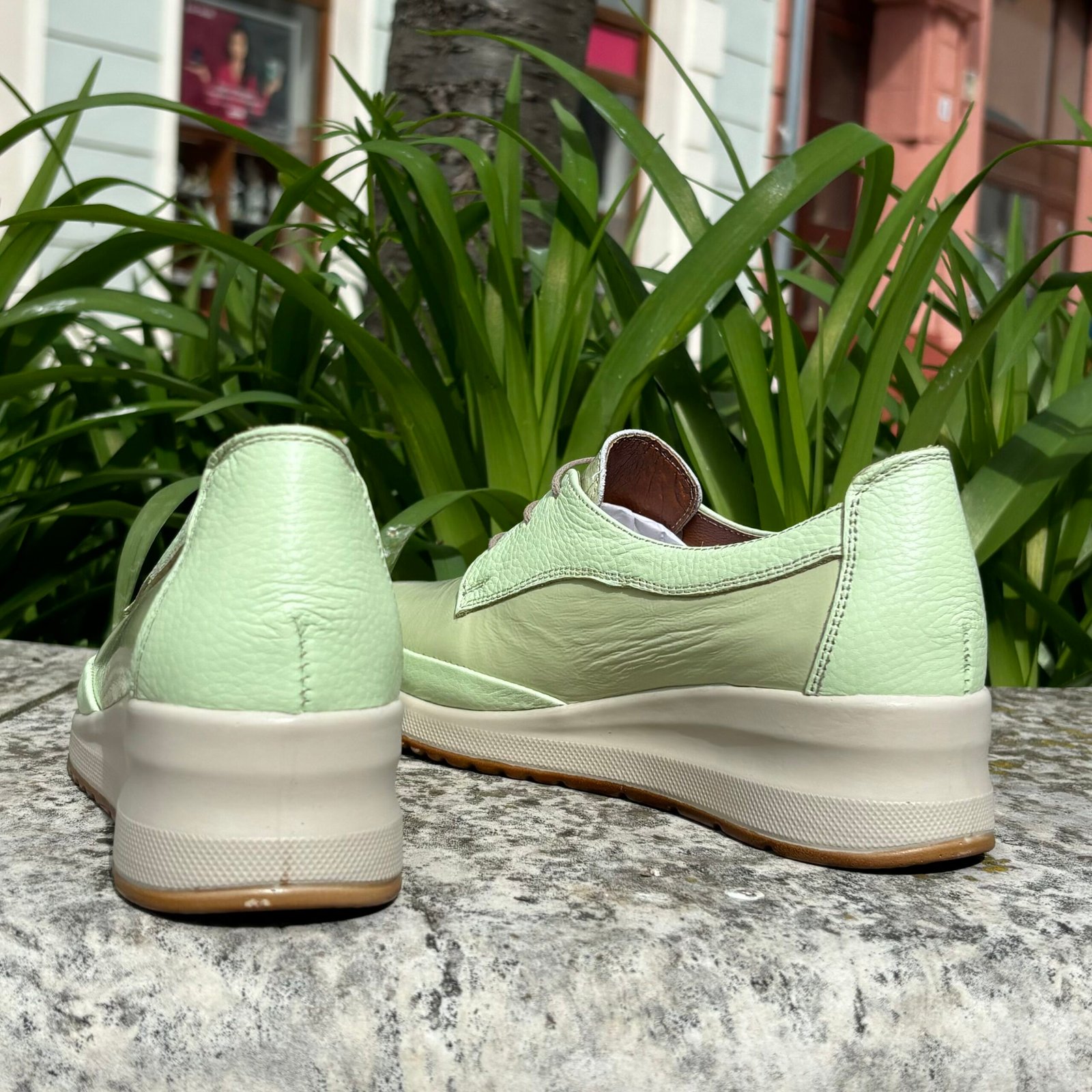 Tutto Bene 550 kivi sneaker - Image 2