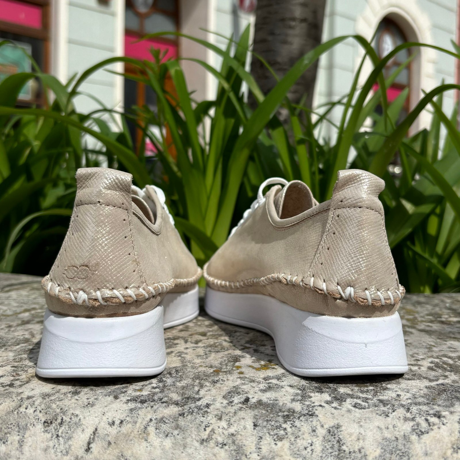Tutto Bene BY3022 arany sneaker - Image 4