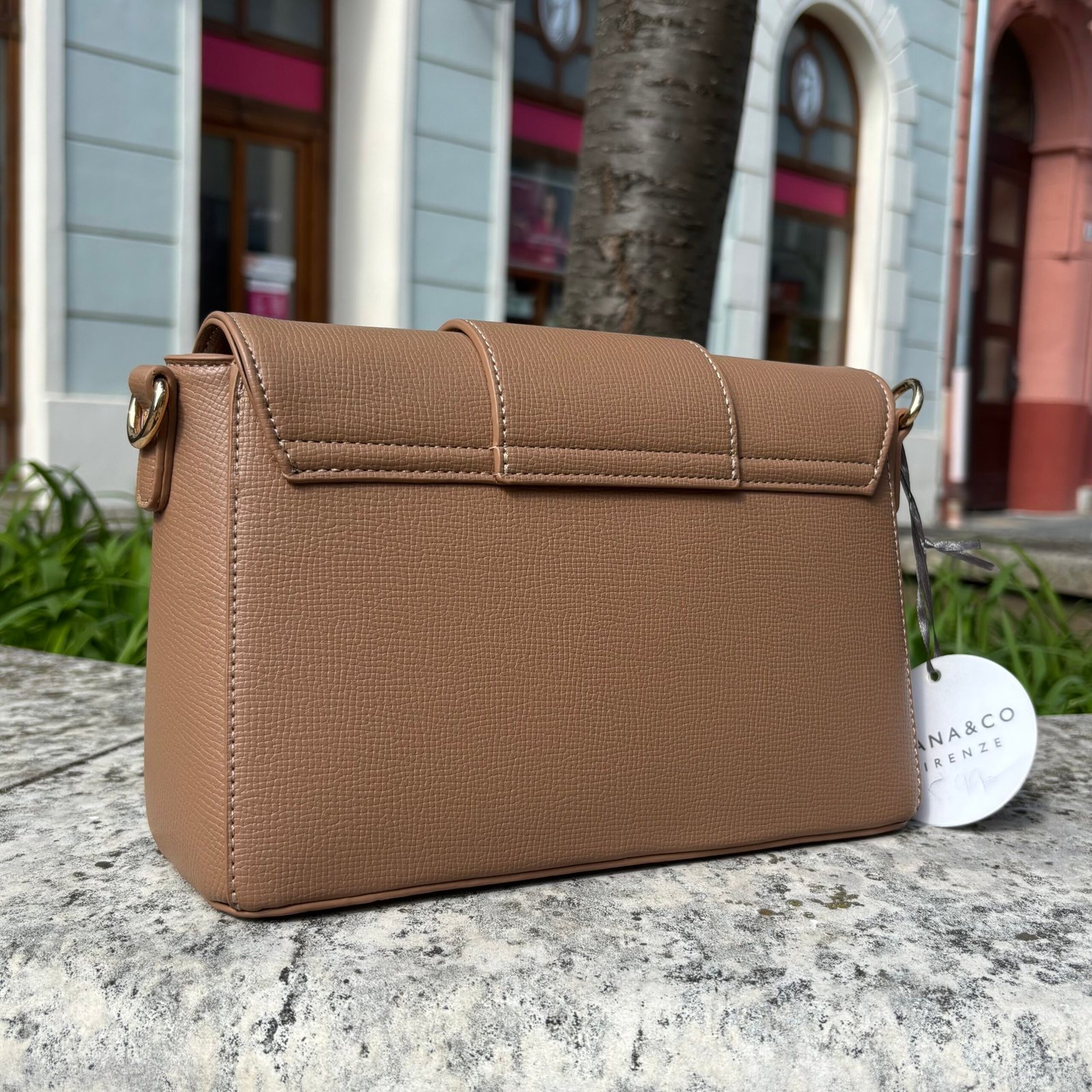 Diana DOS607-1 camel táska - Image 2