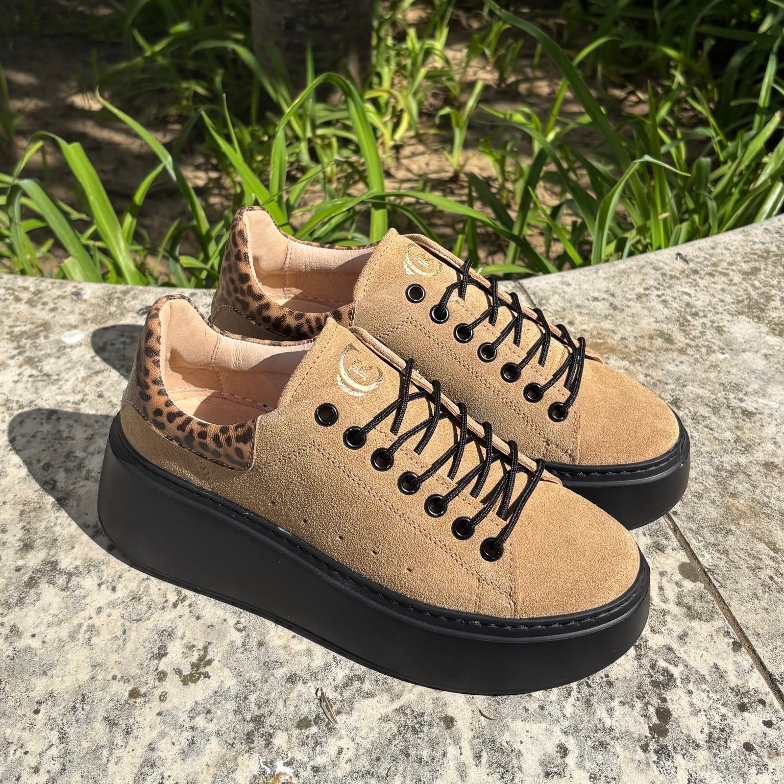 magellancipo Carla Ricci M-20556 bézs-ocelot sneaker